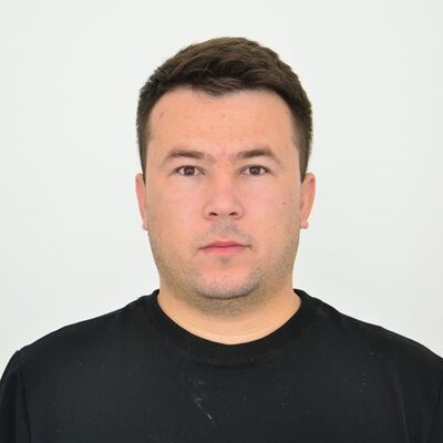 Марат Ахметов